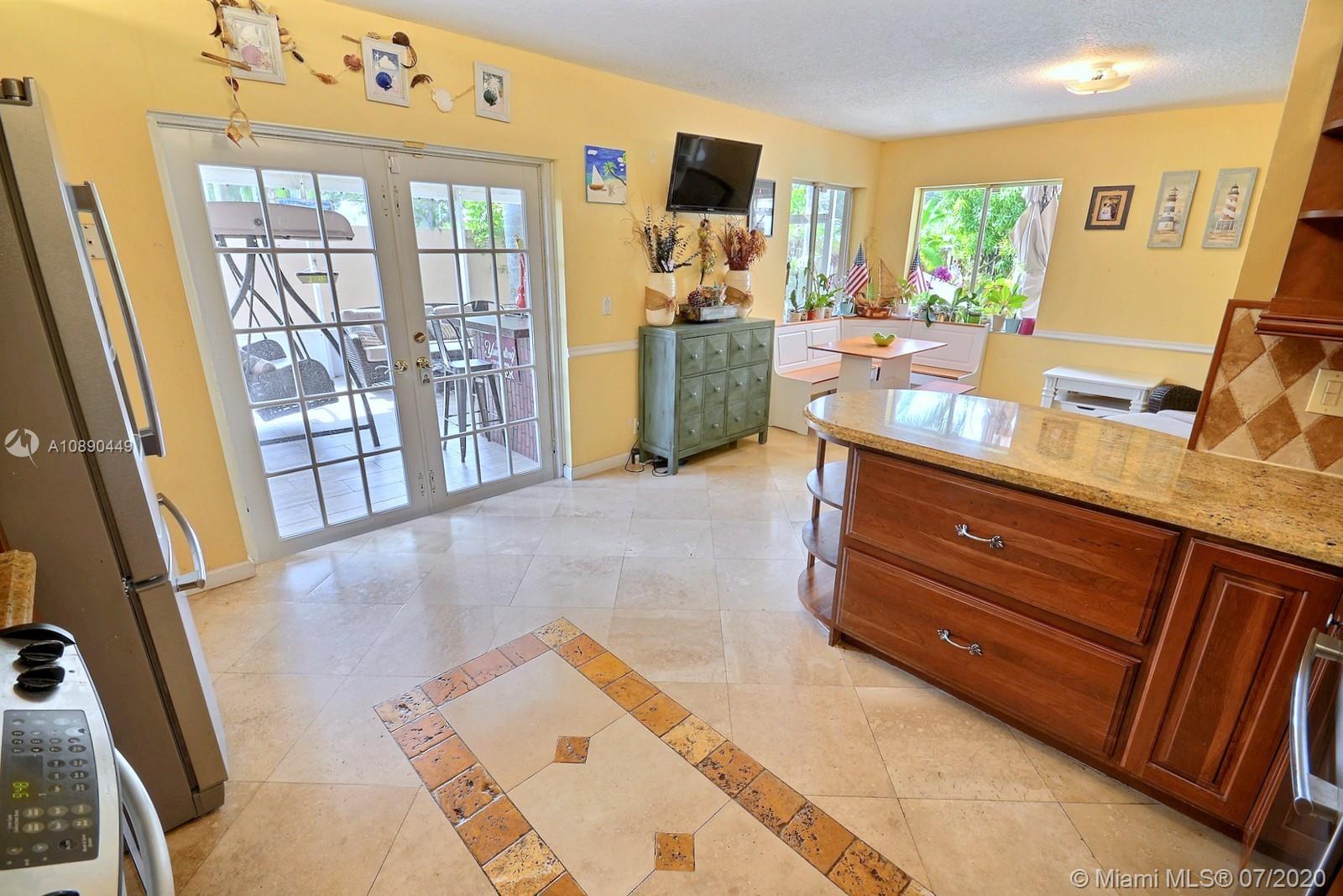 2580 Rampart Way North Cooper City, FL 33026 - Photo 10 of 38 Gallery Image 10