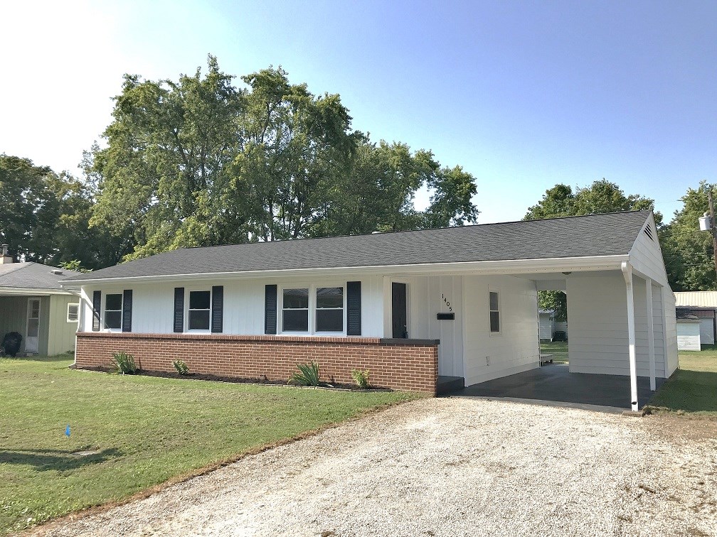1405 Ridgeway Avenue Vincennes, IN 47591 - Photo 1 of 12 Gallery Image 1