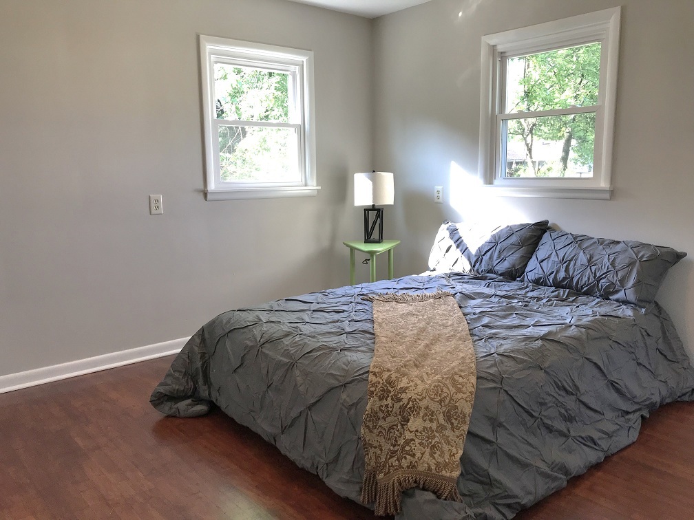 1405 Ridgeway Avenue Vincennes, IN 47591 - Photo 6 of 12 Gallery Image 6