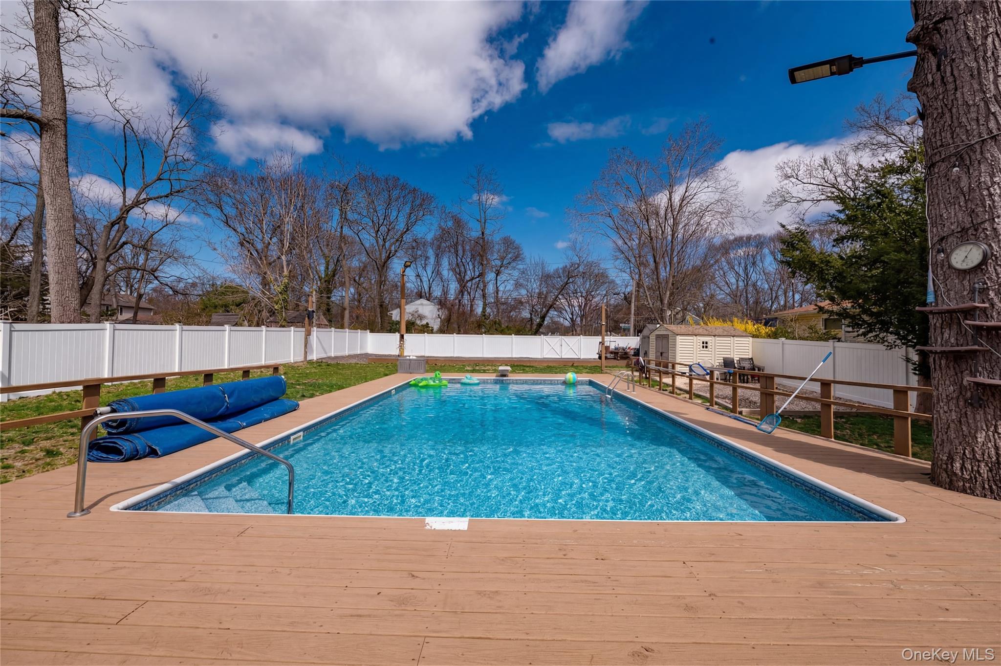 27 Half Mile Road Middle Island, NY 11953 - Photo 28 of 35 Virtually open