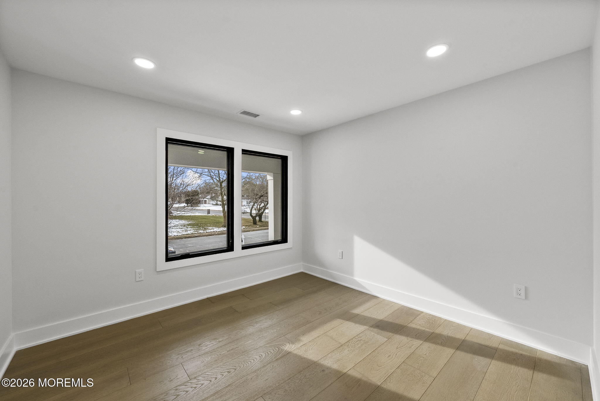 9 Fairview Road Marlboro, NJ 07746 - Photo 37 of 62 30-web-or-mls-DSC03430