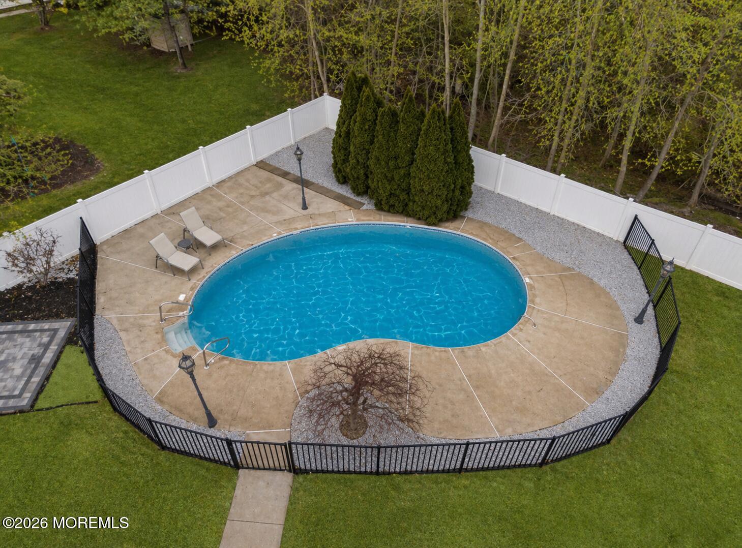 9 Fairview Road Marlboro, NJ 07746 - Photo 6 of 62 18E2A39E-8385-4DE3-937C-667490739609