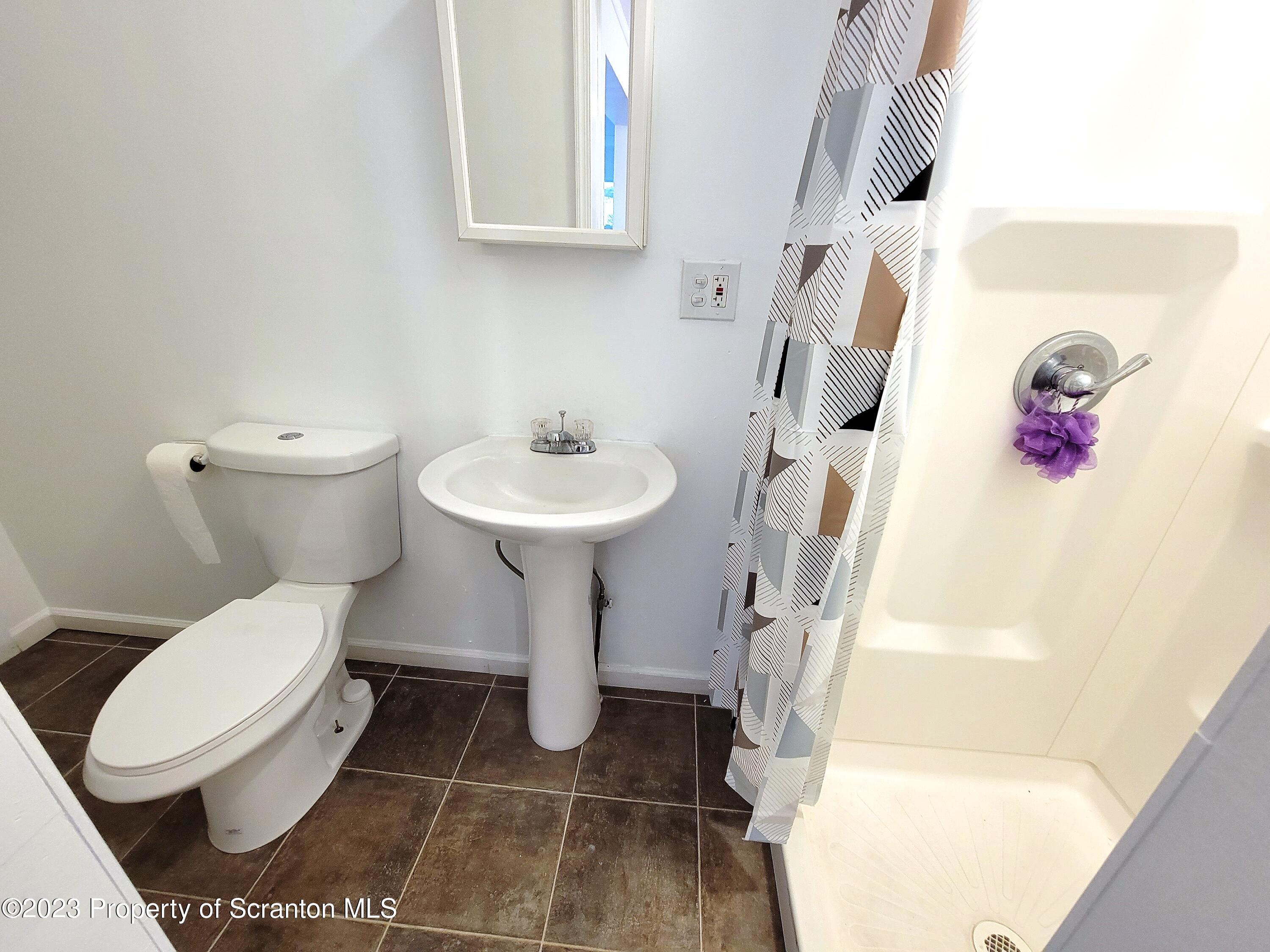 603 Spring Street Moosic, PA 18507 - Photo 4 of 13 Bathroom 2nd Floor