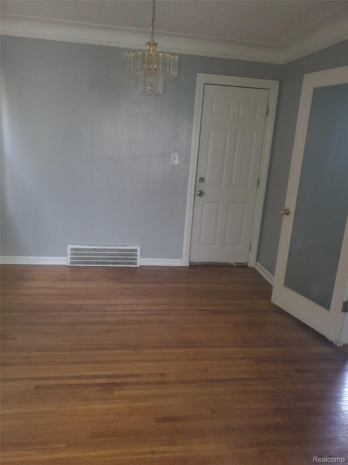 8267 Meyers Road Detroit, MI 48228 - Photo 13 of 34 Meyers 14.jpg