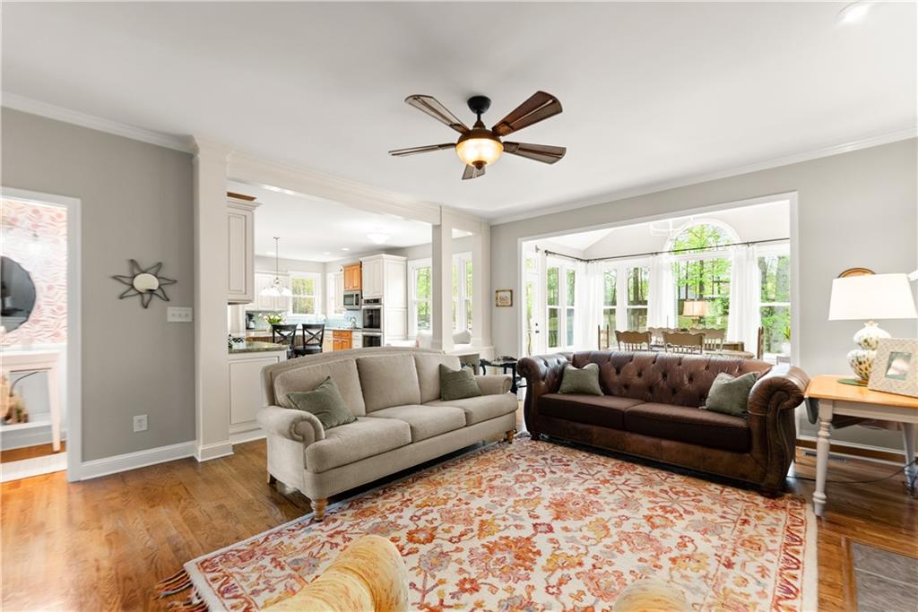 1045 Coleridge Way Suwanee, GA 30024 - Photo 13 of 51