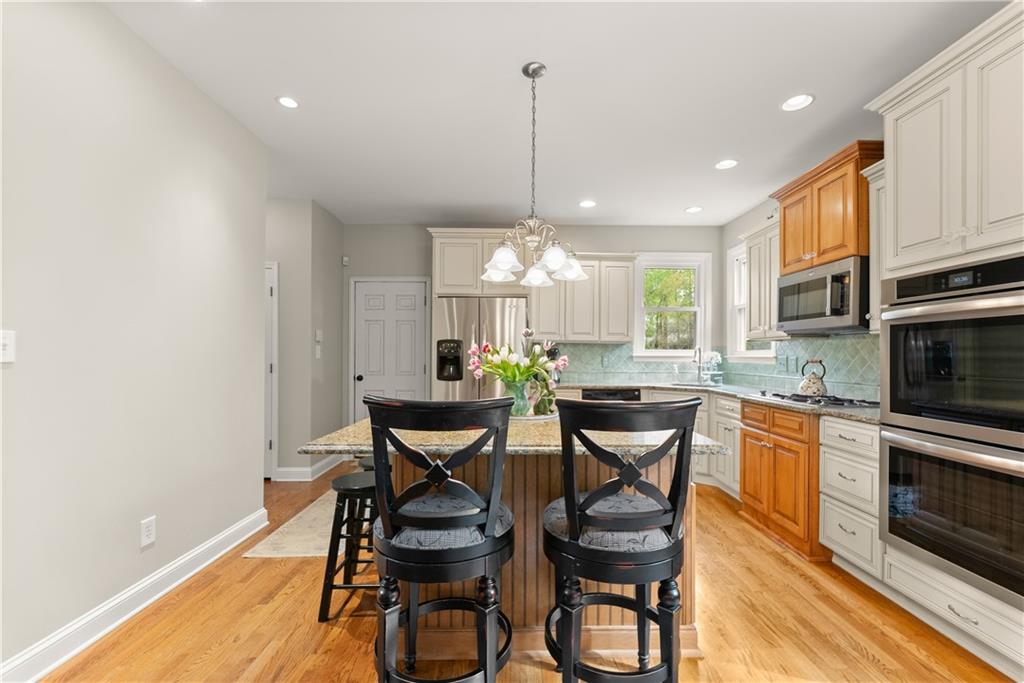 1045 Coleridge Way Suwanee, GA 30024 - Photo 16 of 51