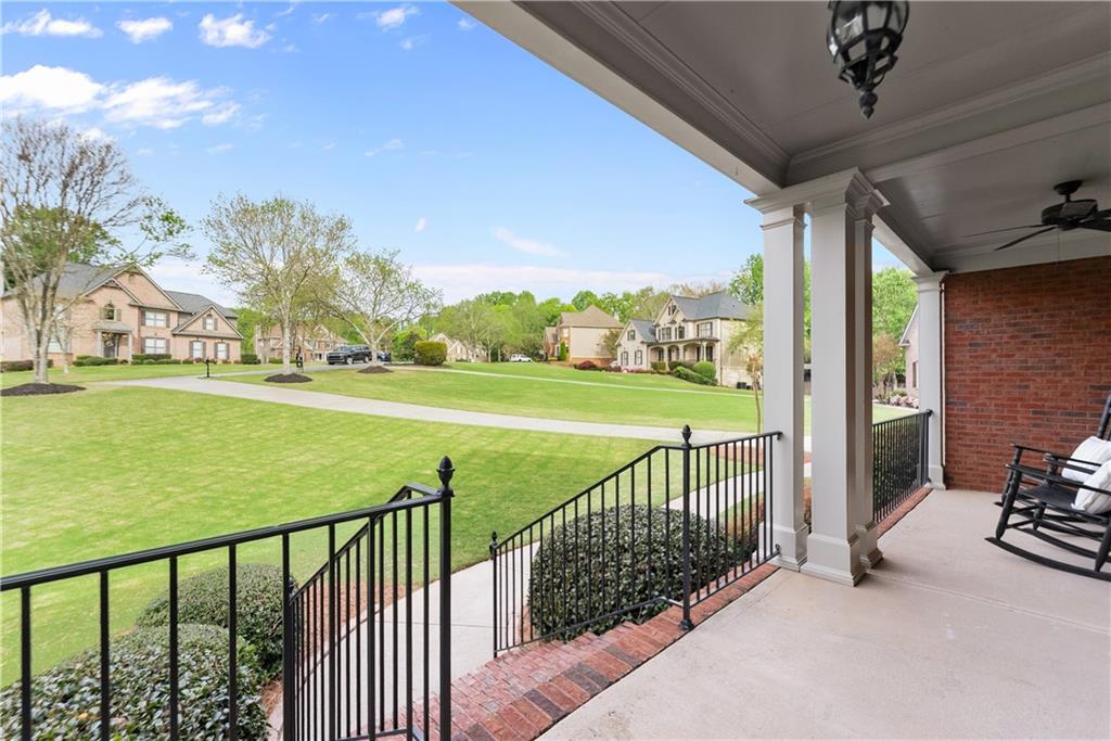 1045 Coleridge Way Suwanee, GA 30024 - Photo 4 of 51