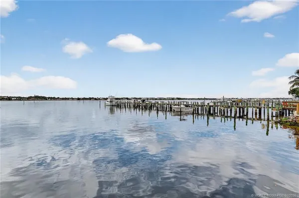 $309,900 | 1866 Southwest Palm City Road, Unit 107, Stuart, FL 34994