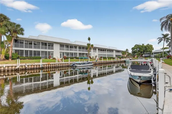 $309,900 | 1866 Southwest Palm City Road, Unit 107, Stuart, FL 34994