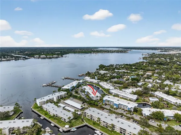 $309,900 | 1866 Southwest Palm City Road, Unit 107, Stuart, FL 34994