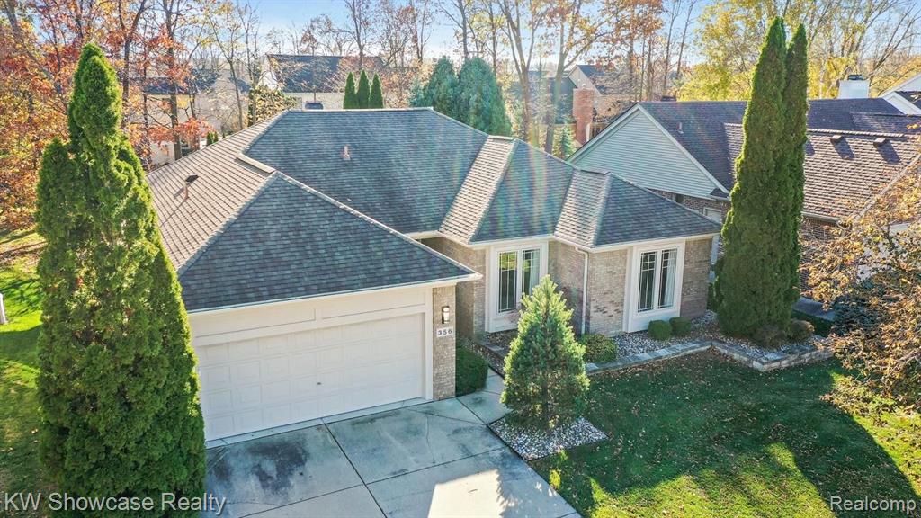 356 Daylily Drive Rochester Hills, MI 48307 - Photo 7 of 35