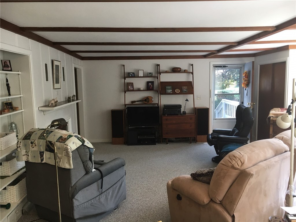 152 Little Rest Road South Kingstown, RI 02881 - Photo 16 of 22 Gallery Image 16
