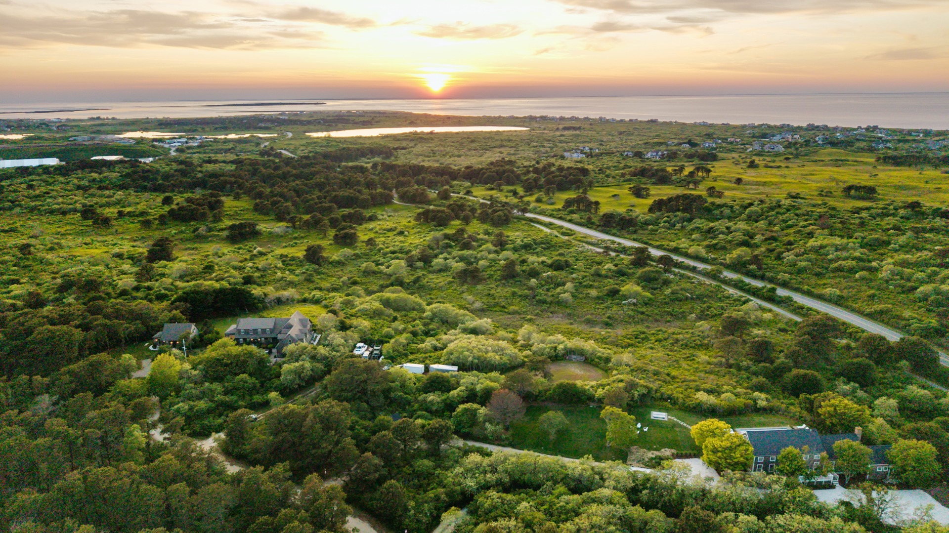 158 Madaket Road Nantucket, MA 02554 - Photo 4 of 12