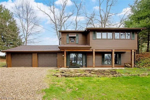 $379,000 | 4225 Covert Road, Perrysville, OH 44864