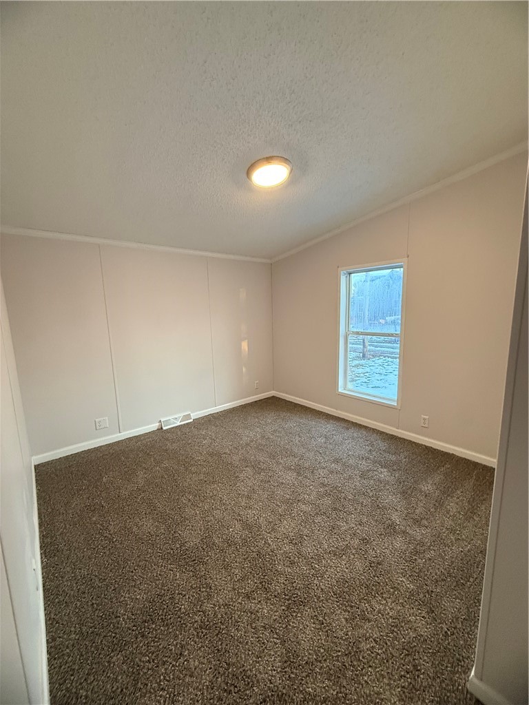 307 West 7th Street St. Elmo, IL 62458 - Photo 17 of 17 an empty room with windows