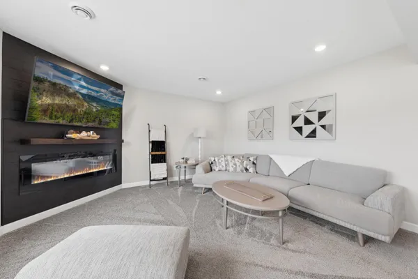 $330,000 | 8077 150th Place, Ramsey, MN 55303