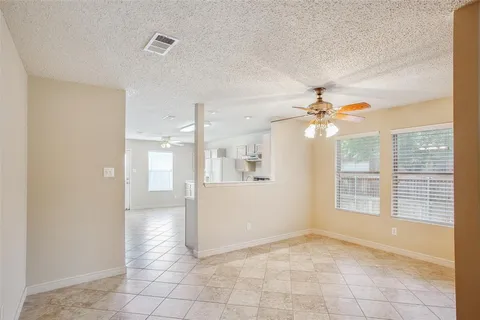 $289,000 | 5617 Wiltshire Drive, Fort Worth, TX 76135