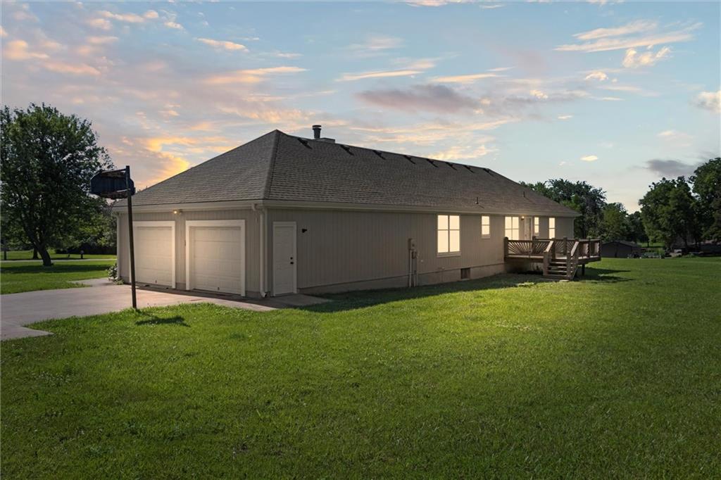 23404 Waverly Road Spring Hill, KS 66083 - Photo 26 of 46