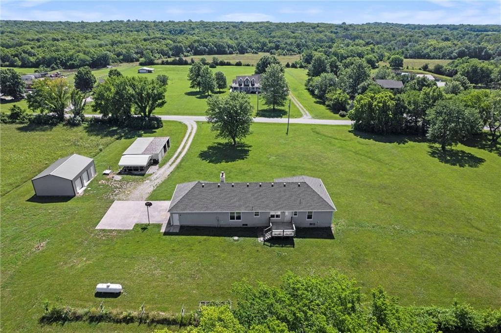 23404 Waverly Road Spring Hill, KS 66083 - Photo 30 of 46