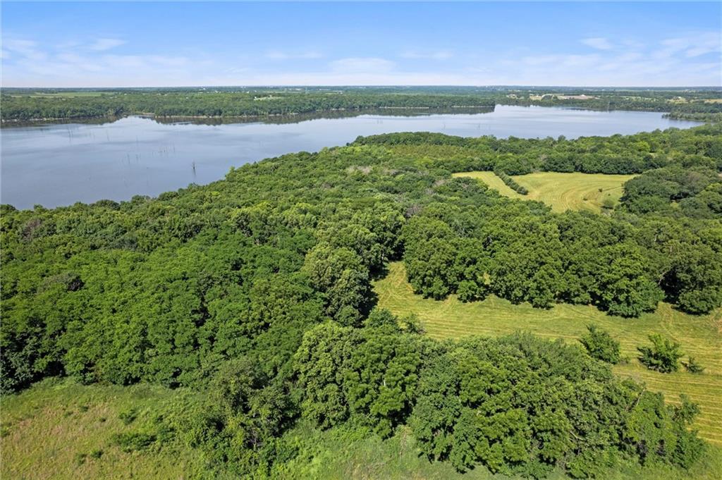 23404 Waverly Road Spring Hill, KS 66083 - Photo 37 of 46