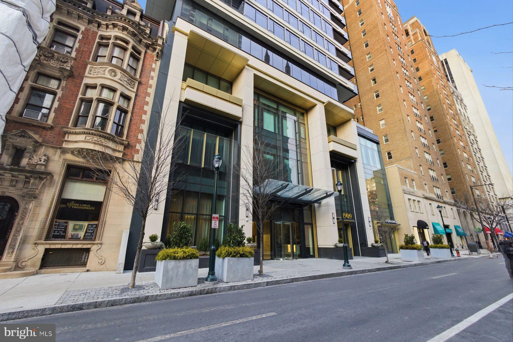 1911 Walnut Street, Unit 4402 Philadelphia, PA 19103 - Photo 55 of 56