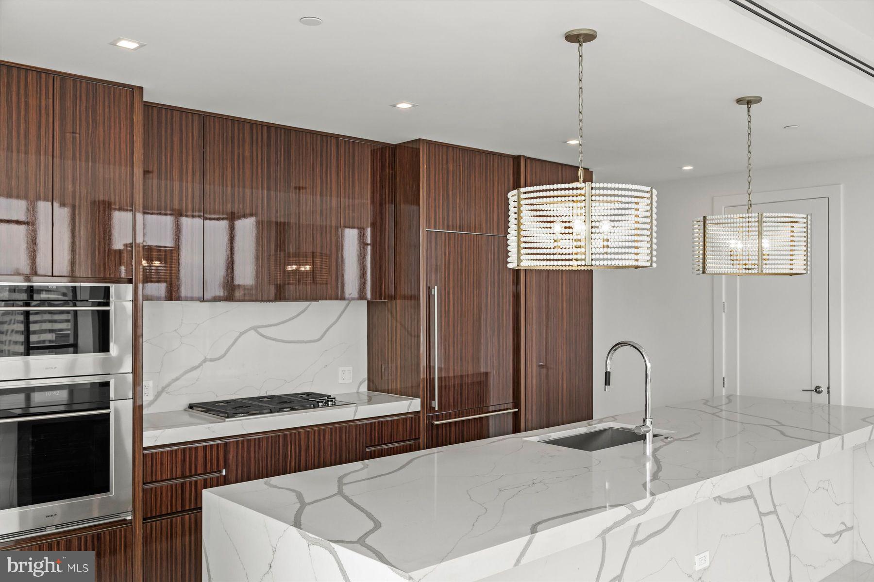 1911 Walnut Street, Unit 4402 Philadelphia, PA 19103 - Photo 10 of 56