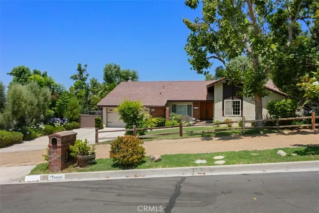 front view of house with a yard