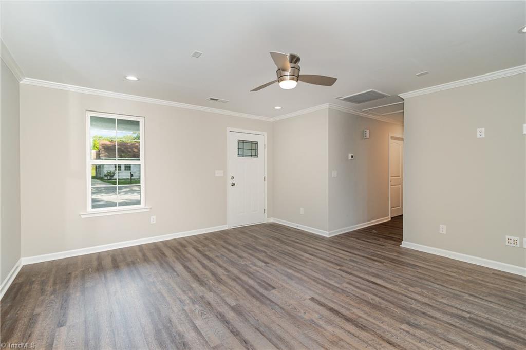 911 Carter Street High Point, NC 27260 - Photo 5 of 29 Gallery Image 5