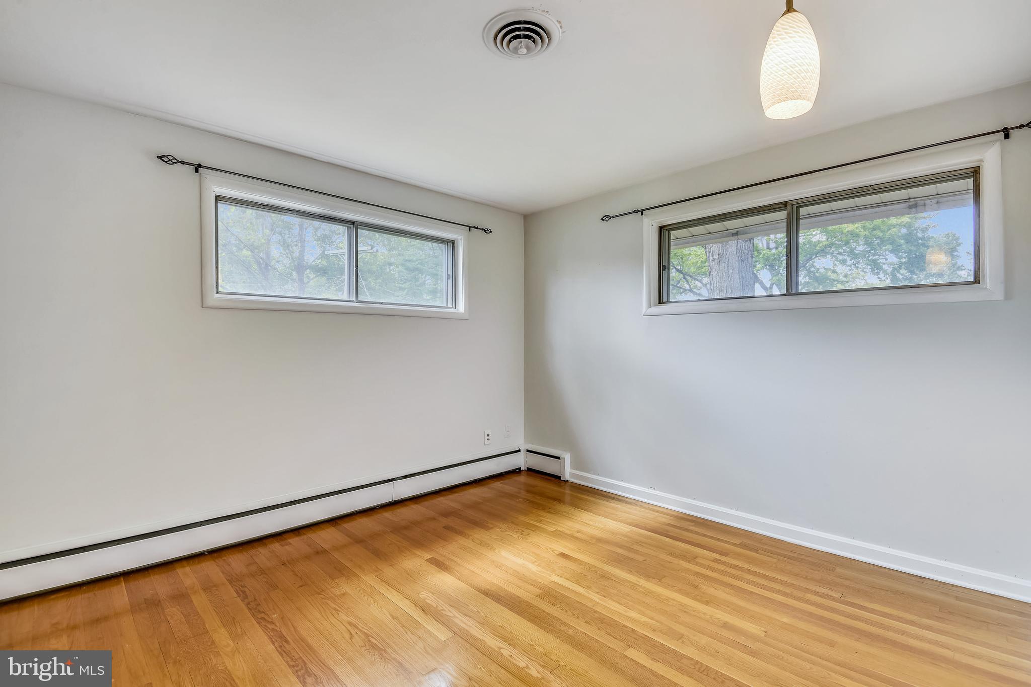 3516 Old Post Road Fairfax, VA 22030 - Photo 7 of 70