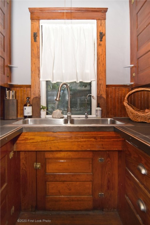 191 Paradis Avenue Woonsocket, RI 02895 - Photo 14 of 38 Gallery Image 14