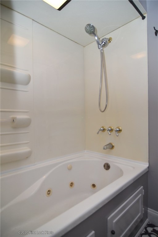 191 Paradis Avenue Woonsocket, RI 02895 - Photo 29 of 38 Gallery Image 29