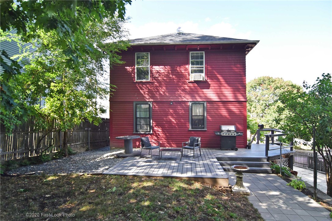 191 Paradis Avenue Woonsocket, RI 02895 - Photo 34 of 38 Gallery Image 34