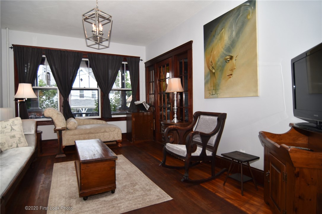 191 Paradis Avenue Woonsocket, RI 02895 - Photo 7 of 38 Gallery Image 7