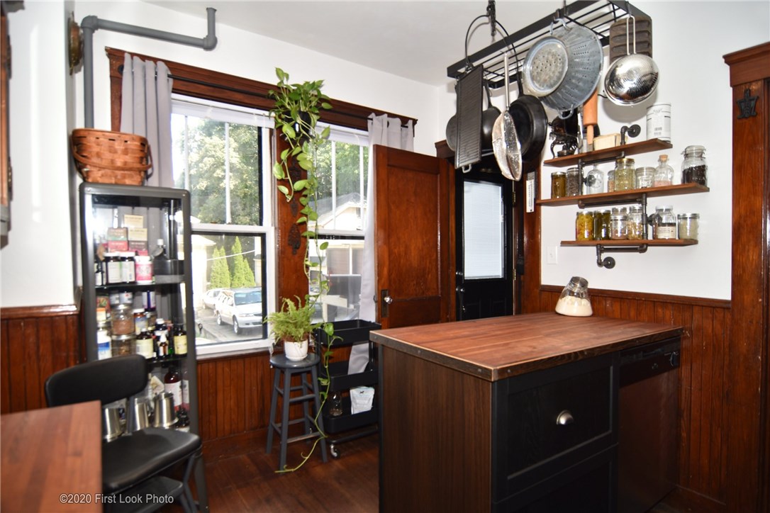 191 Paradis Avenue Woonsocket, RI 02895 - Photo 10 of 38 Gallery Image 10