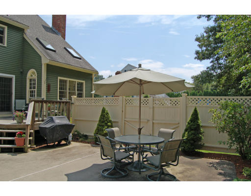 9 Carroll Manor Road Grafton, MA 01536 - Photo 24 of 28 Gallery Image 24