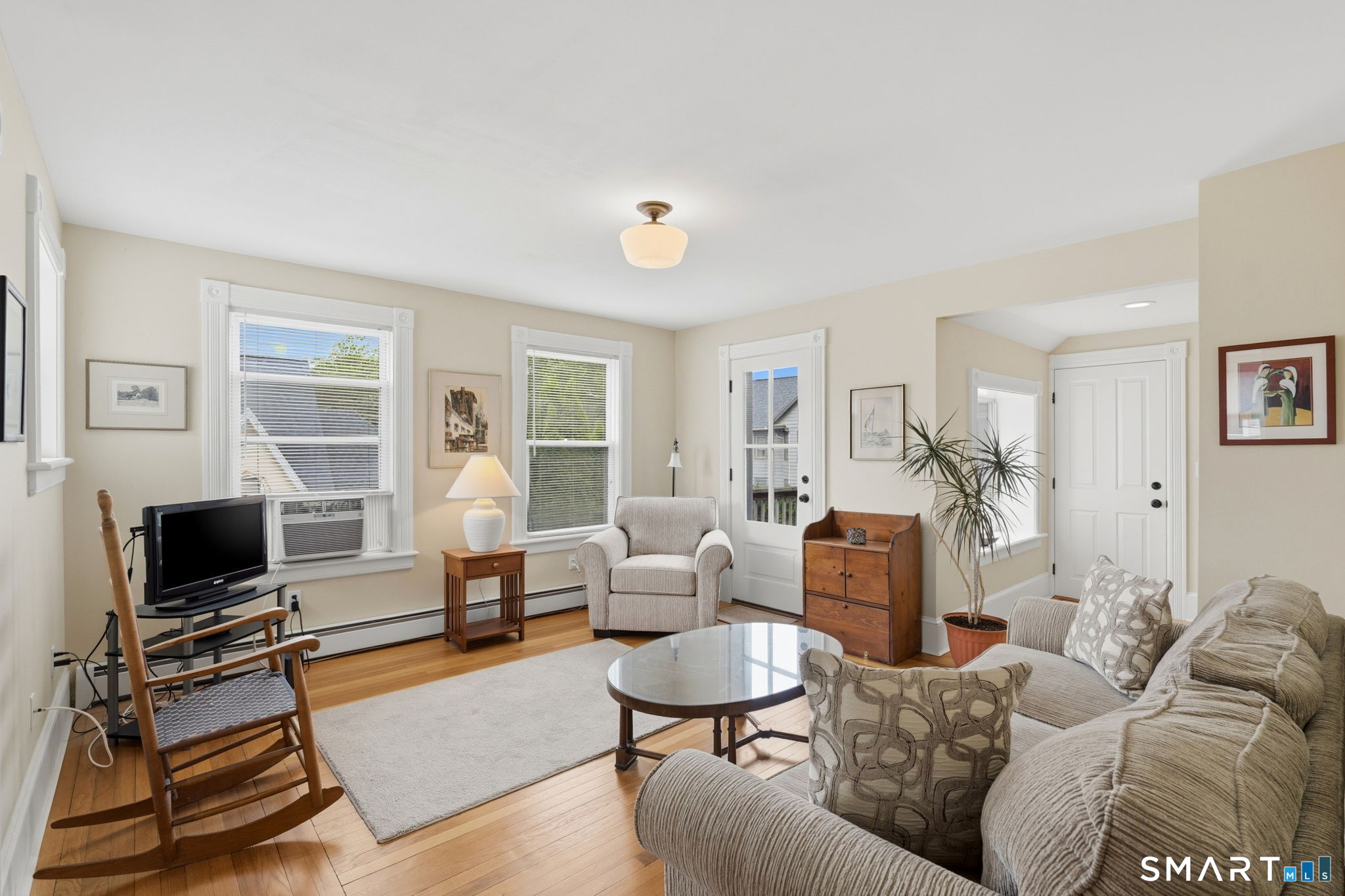 68 School Street Groton, CT 06340 - Photo 13 of 40