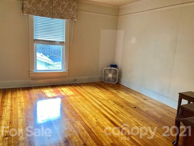 233 Blue Ridge Street Marion, NC 28752 - Photo 16 of 21 Gallery Image 16