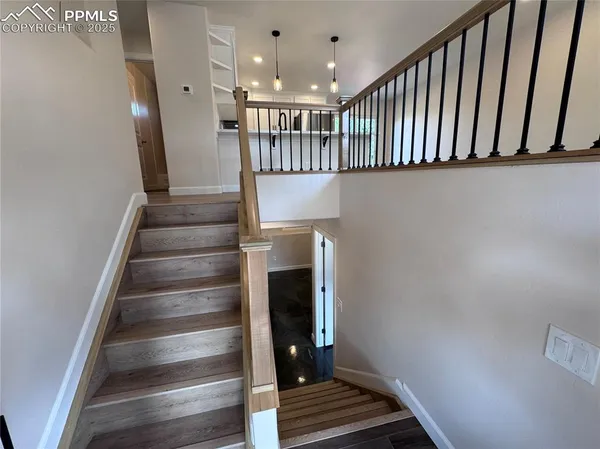 a view of entryway and hall