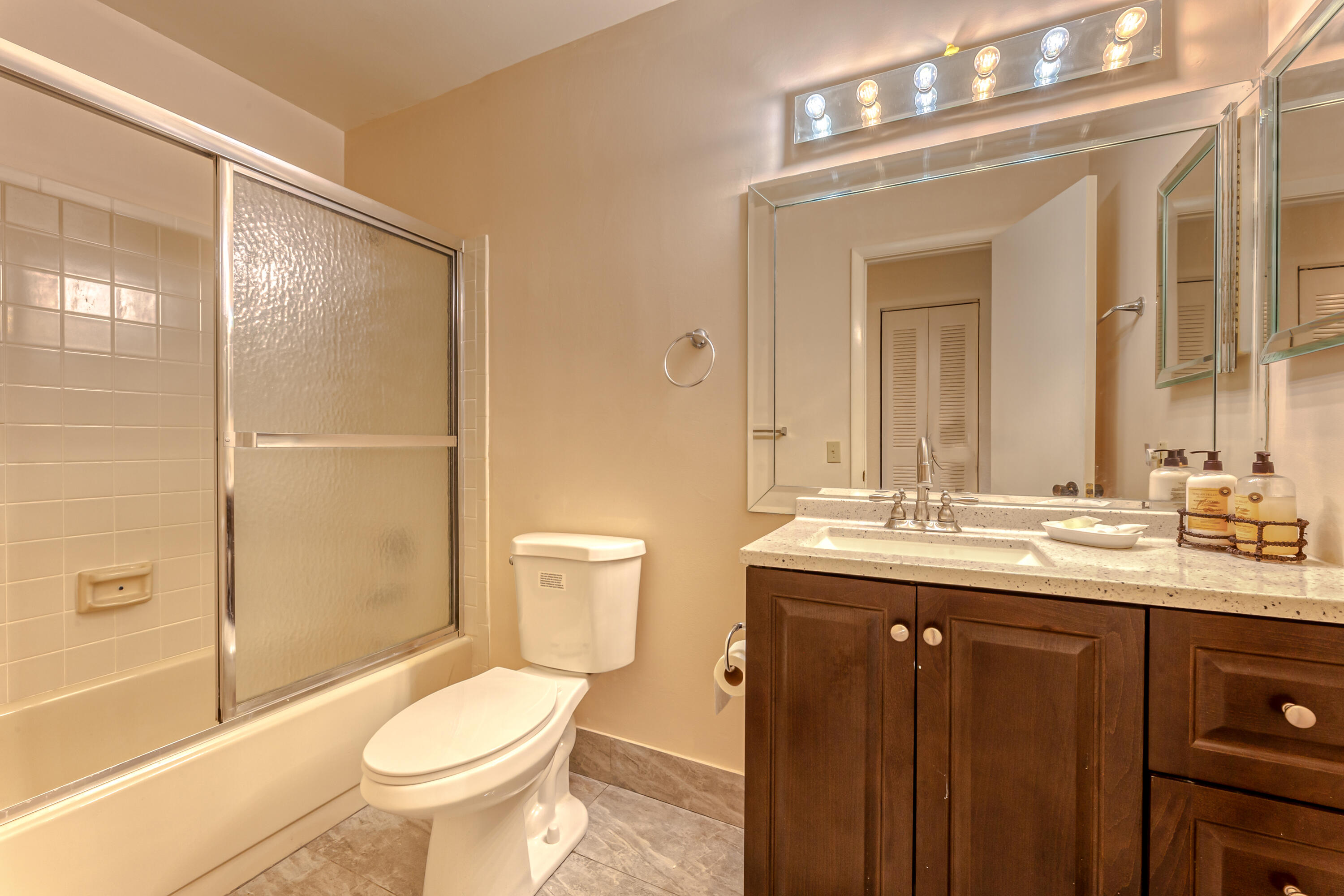8916 Rheims Road Boca Raton, FL 33496 - Photo 24 of 31 GUEST BATH
