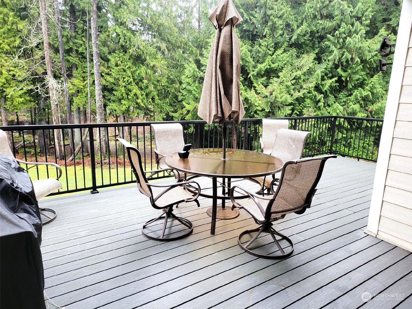 1002 Southwest Spruce Road Port Orchard, WA 98367 - Photo 27 of 32 Gallery Image 27