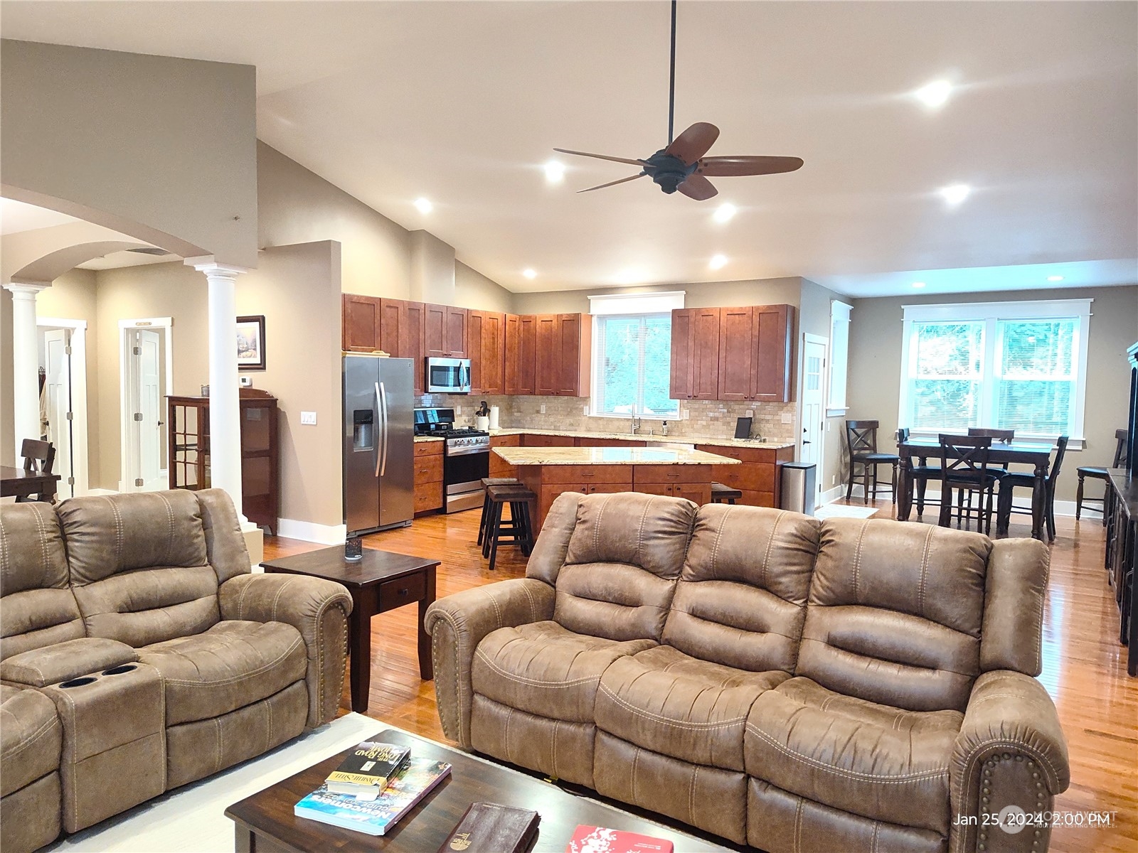 1002 Southwest Spruce Road Port Orchard, WA 98367 - Photo 8 of 32 Gallery Image 8