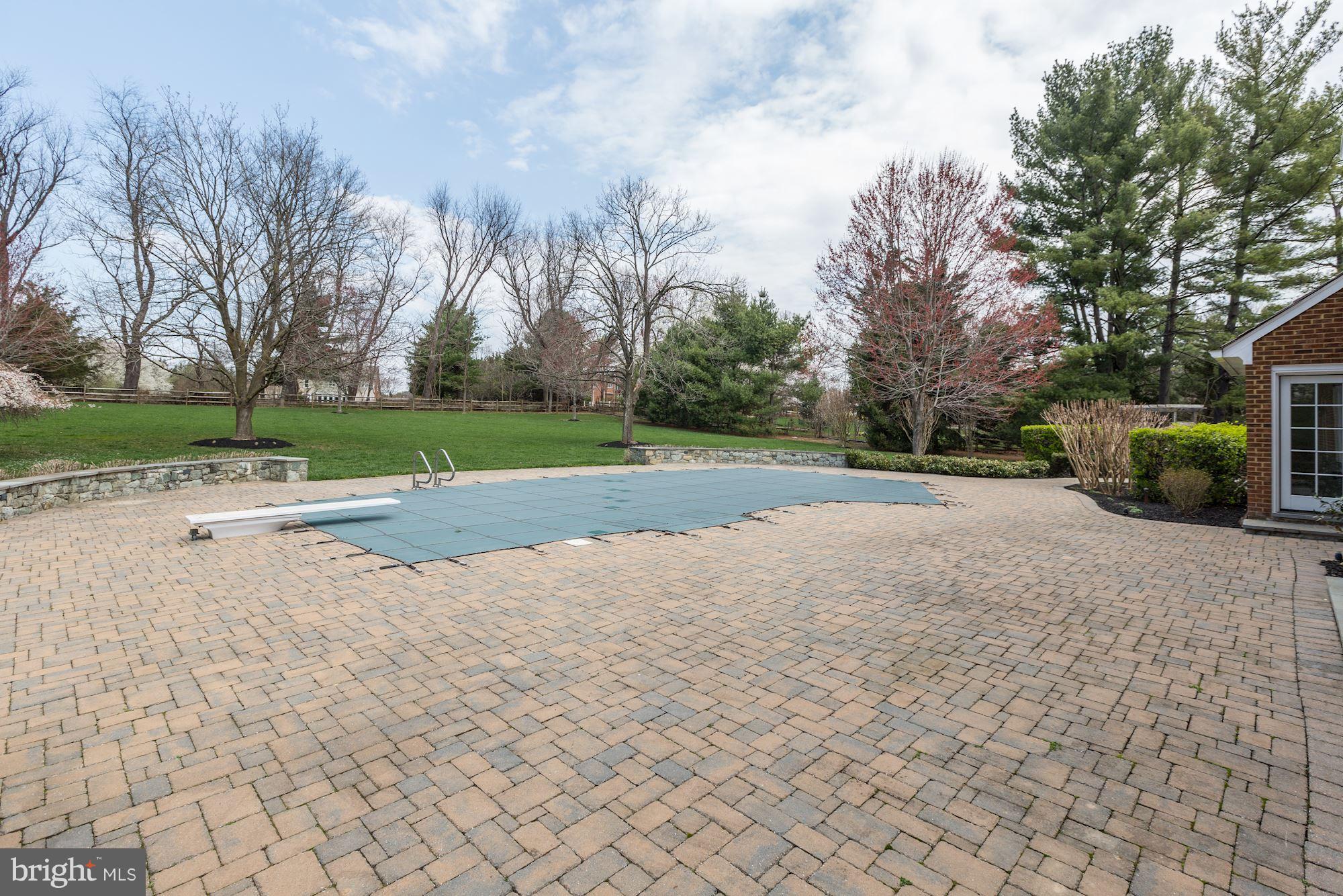 12312 Beall Spring Road Potomac, MD 20854 - Photo 23 of 24 Exterior (Rear)