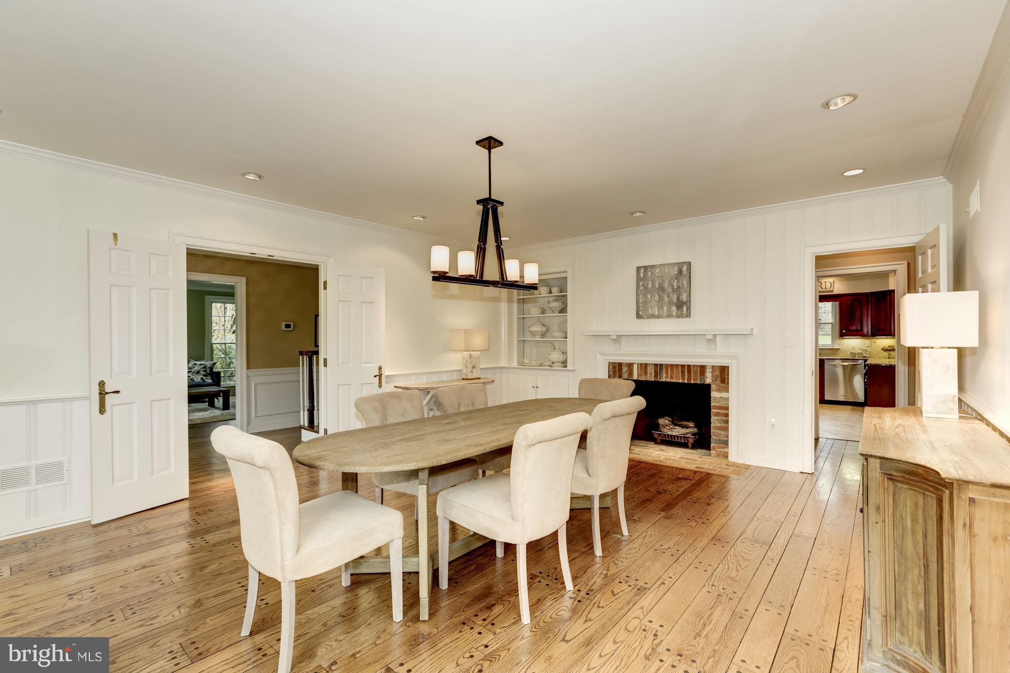 12312 Beall Spring Road Potomac, MD 20854 - Photo 6 of 24 Dining Room