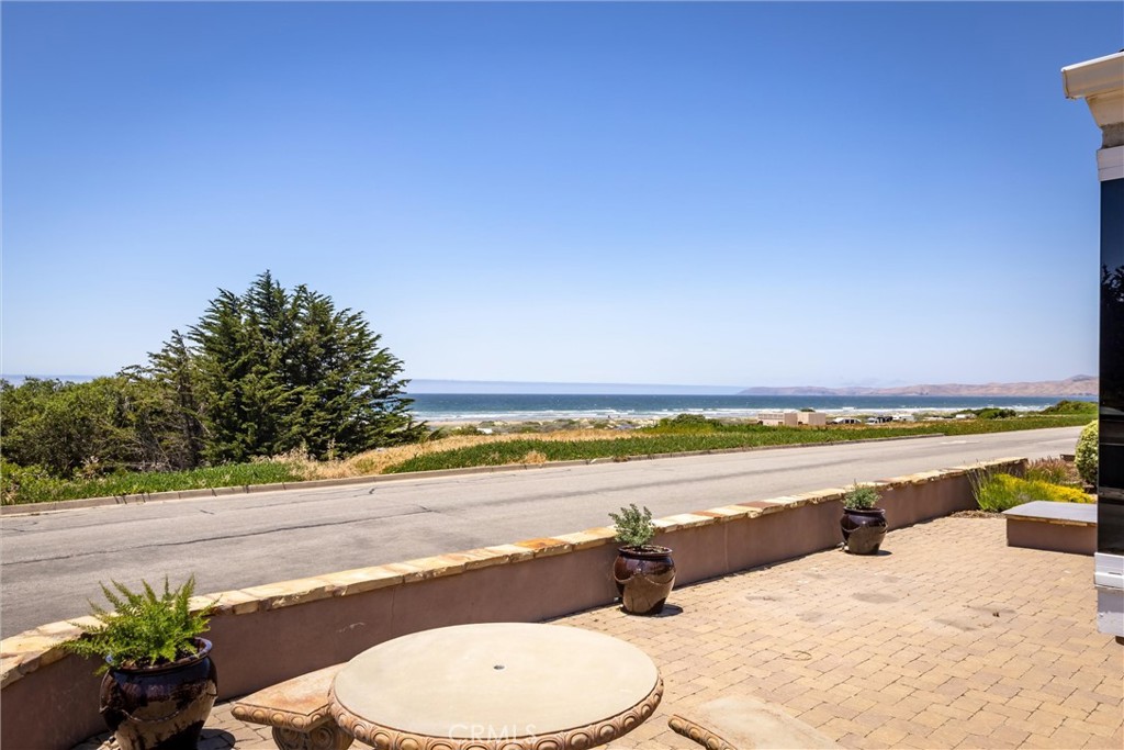 101 Java Street Morro Bay, CA 93442 - Photo 7 of 29 a view of an outdoor space and swimming pool
