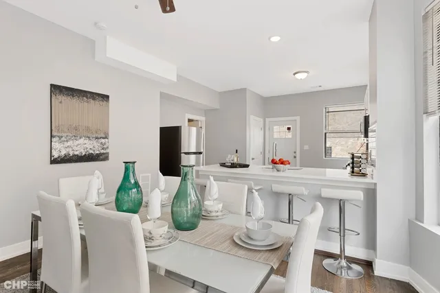 $2,250 | 416 East 44th Street, Unit 1, Chicago, IL 60653