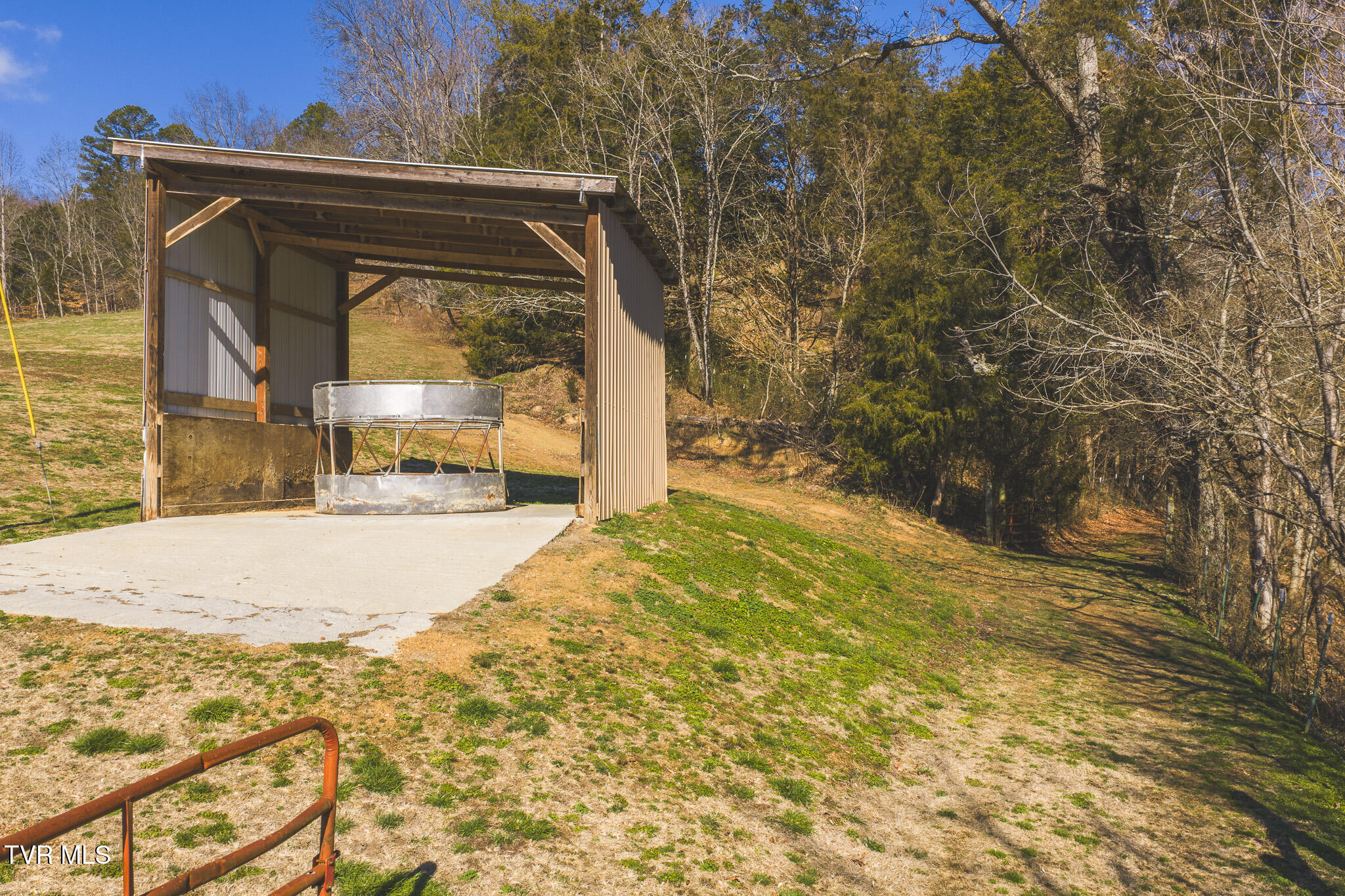 3381 Upper Caney Valley Road Tazewell, TN 37879 - Photo 11 of 51 DJI_20260119114817_0771_D