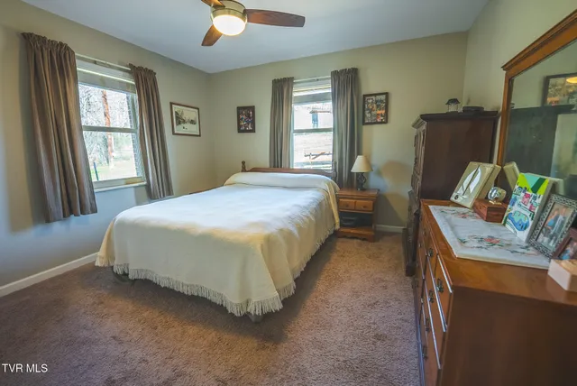 $965,000 | 3381 Upper Caney Valley Road, Tazewell, TN 37879