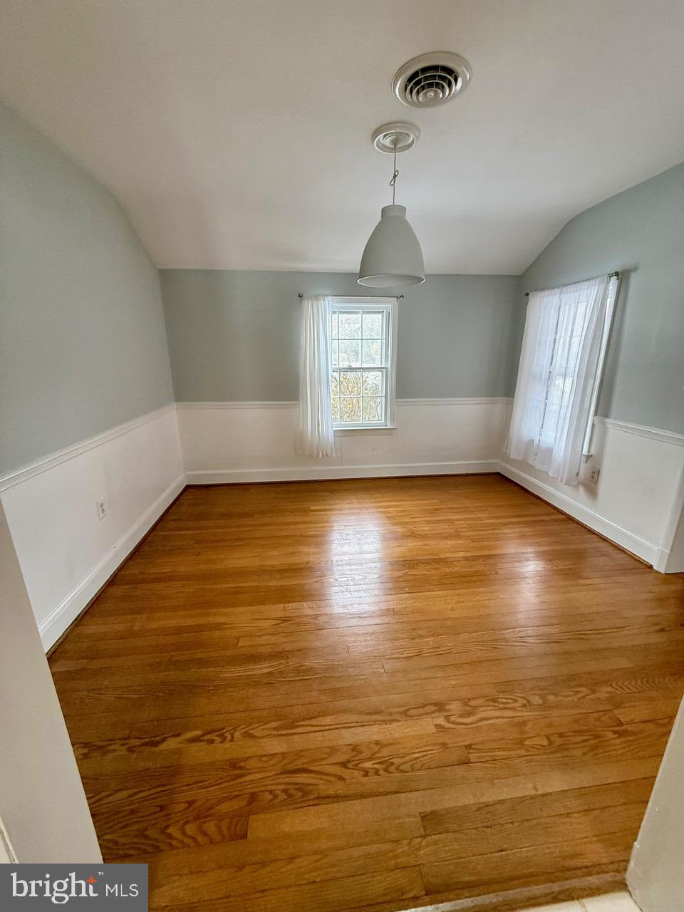 138 Woodberry Road Northeast Leesburg, VA 20176 - Photo 9 of 22 Dining Room