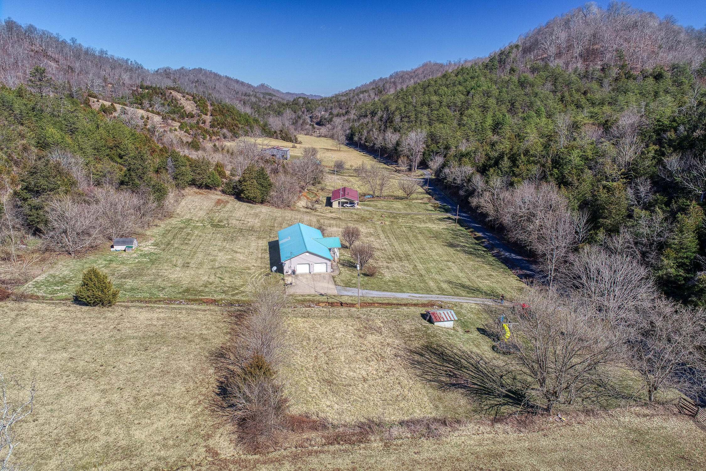 375 East Pumpkin Valley Road Eidson, TN 37731 - Photo 23 of 53 CBJ. 375 E Pumpkin Valley. Eidson MLSa