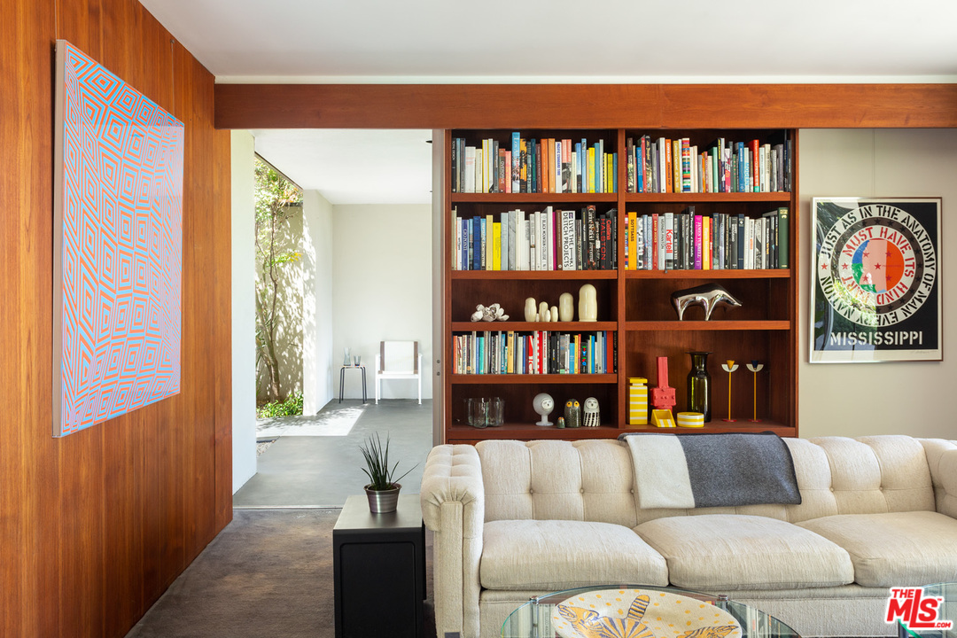 1160 Chateau Road Pasadena, CA 91105 - Photo 11 of 37